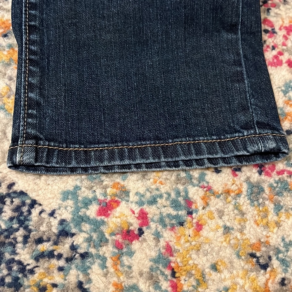 Women’s LOFT 12P 31P petite Modern Straight 5 pocket jeans, no distressing - Picture 9 of 13